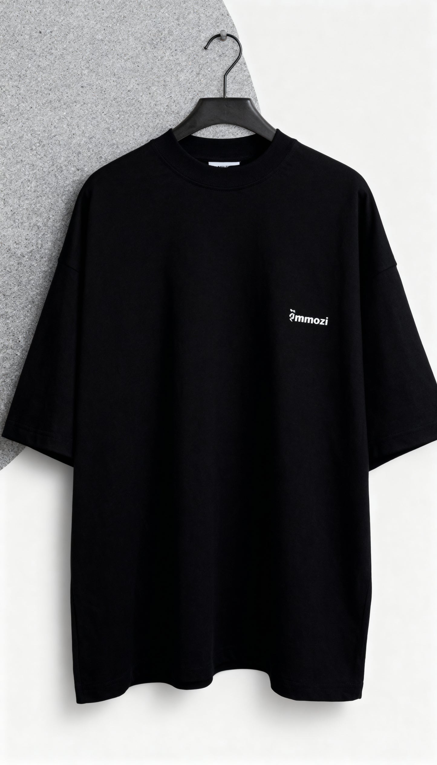 Premium Unisex Oversized Drop Shoulder T-Shirt Black – EMMOZI