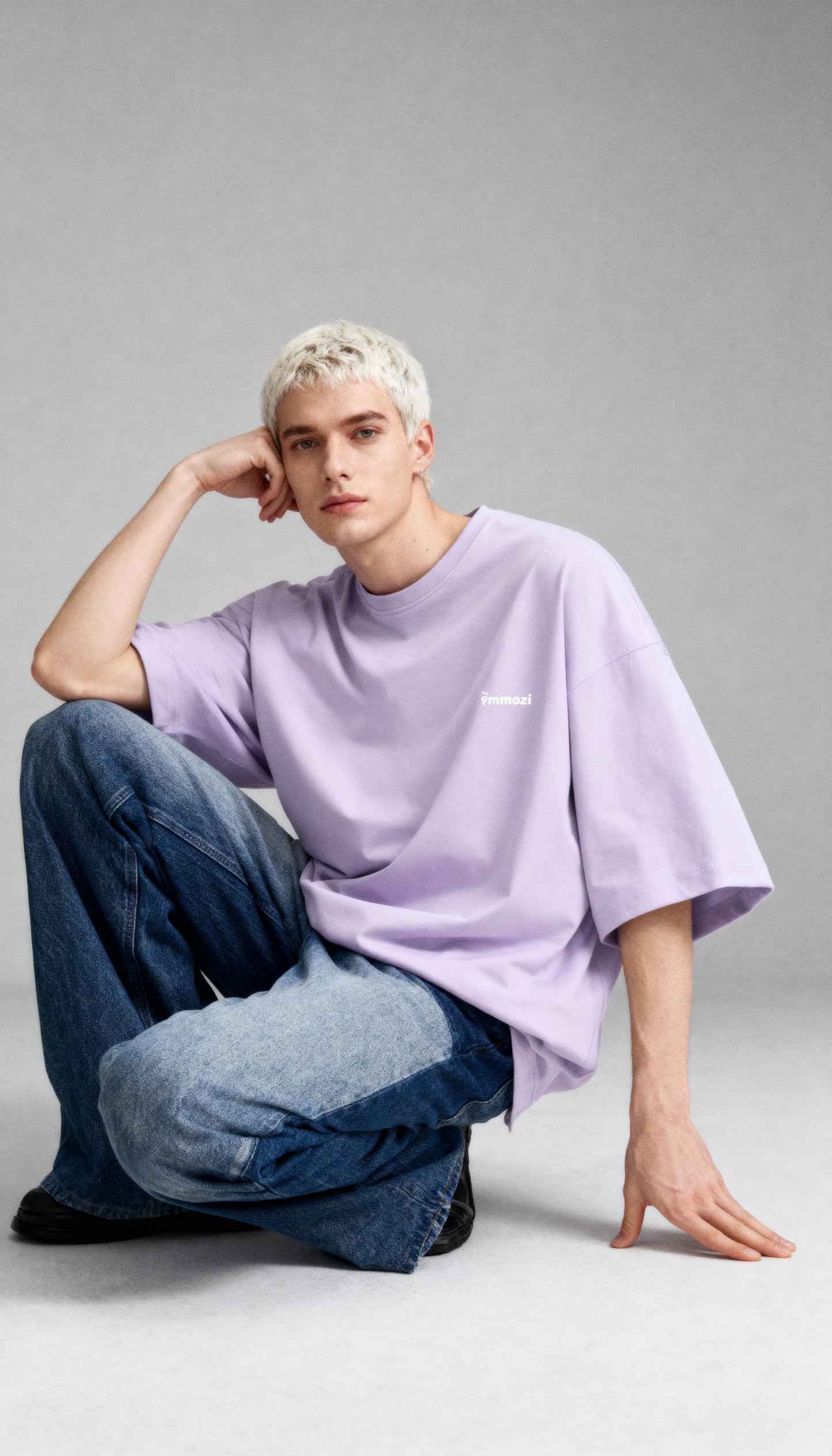 Premium Unisex Oversized Drop Shoulder T-Shirt Lavender – EMMOZI