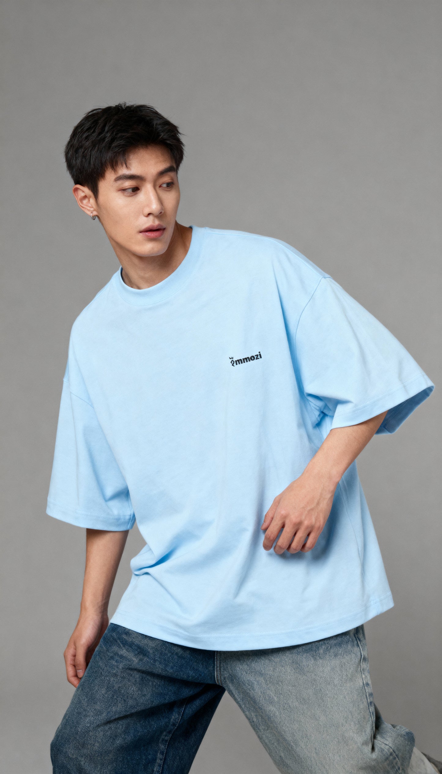 Premium Unisex Oversized Drop Shoulder T-Shirt Baby Blue – EMMOZI