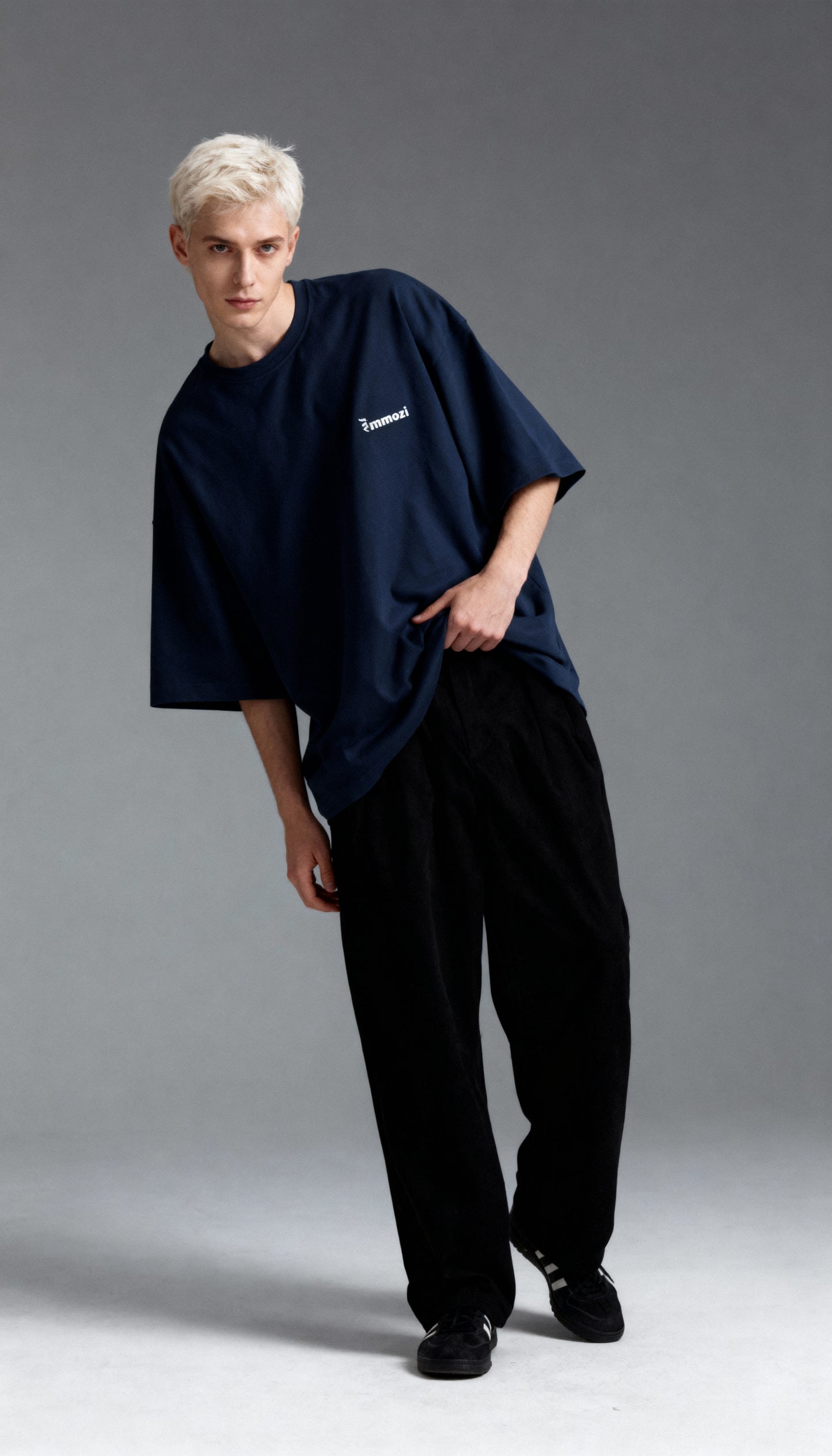 Premium Unisex Oversized Drop Shoulder T-Shirt Navy Blue– EMMOZI