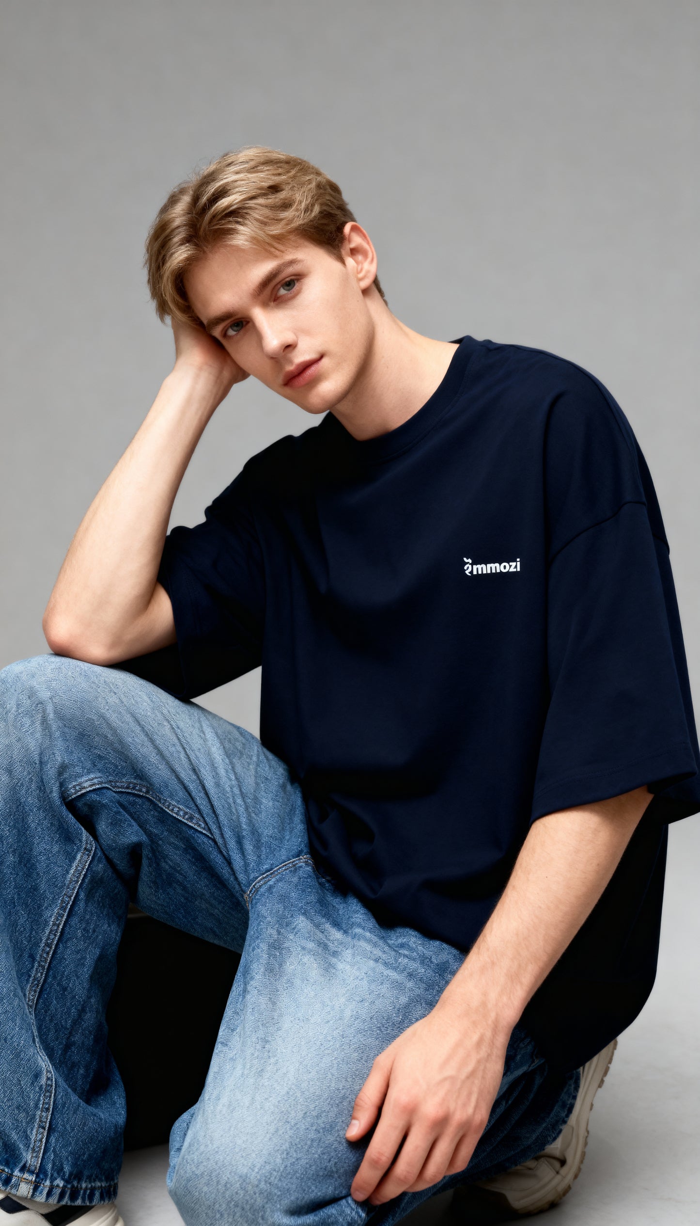 Premium Unisex Oversized Drop Shoulder T-Shirt Navy Blue– EMMOZI