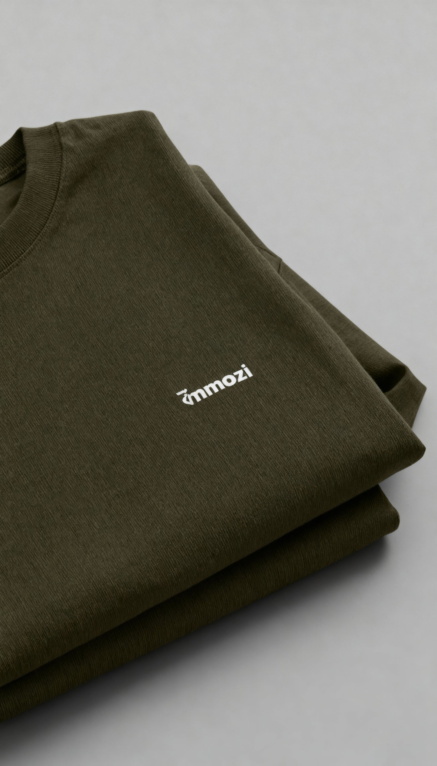 Classic Unisex Oversized T-Shirt Olive Green – EMMOZI